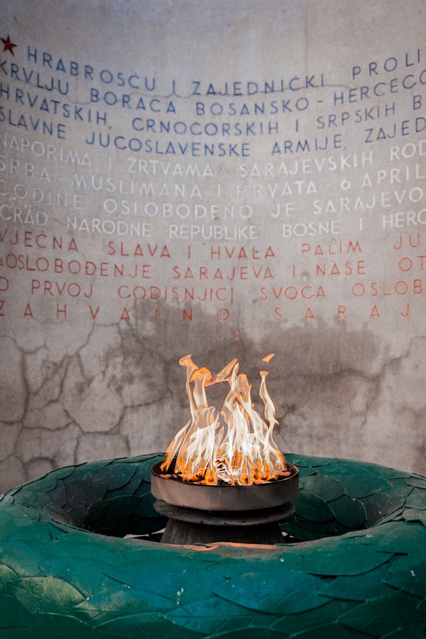 eternal flame monument in sarajevo